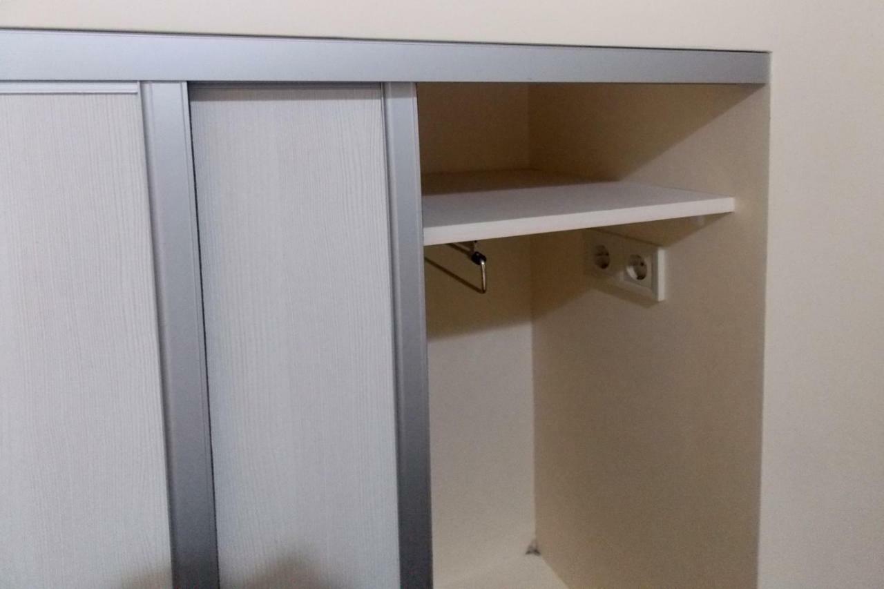 Compact Studio In The City Center Lejlighed Lviv Eksteriør billede